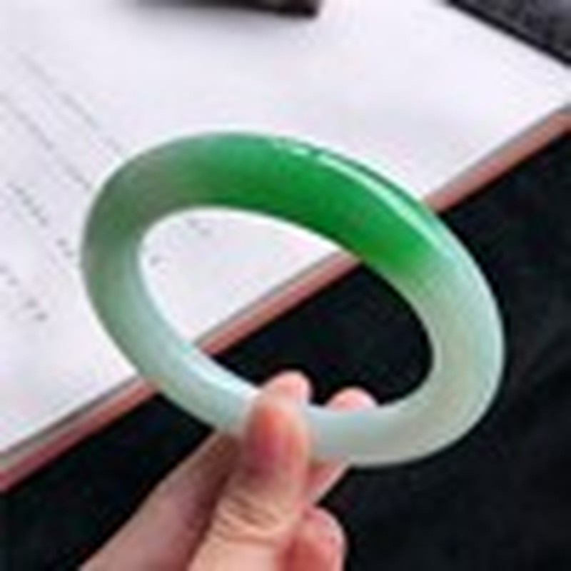 Natural Burmese Jadeite Bracel - Lighting ulasan dan harga
