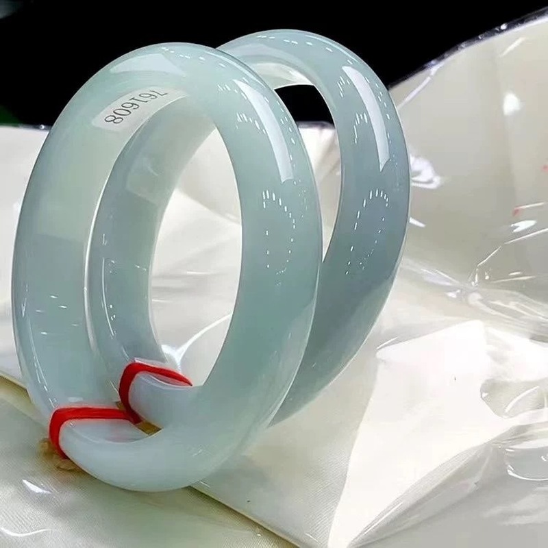 Old Mine Icy Burmese Bracelet, - Lighting ulasan dan harga